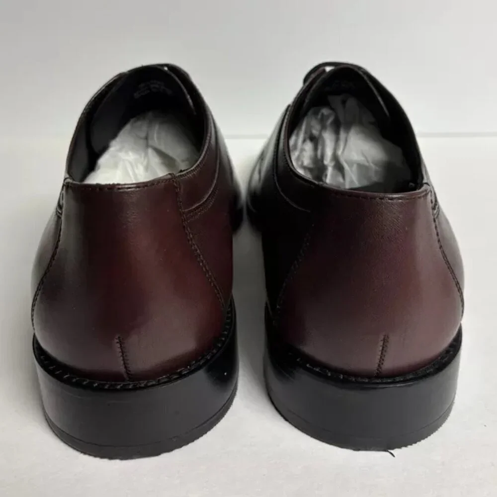 Johnston & Murphy Men’s Novick Burgundy Cap Toe Oxford, Size 9 M
